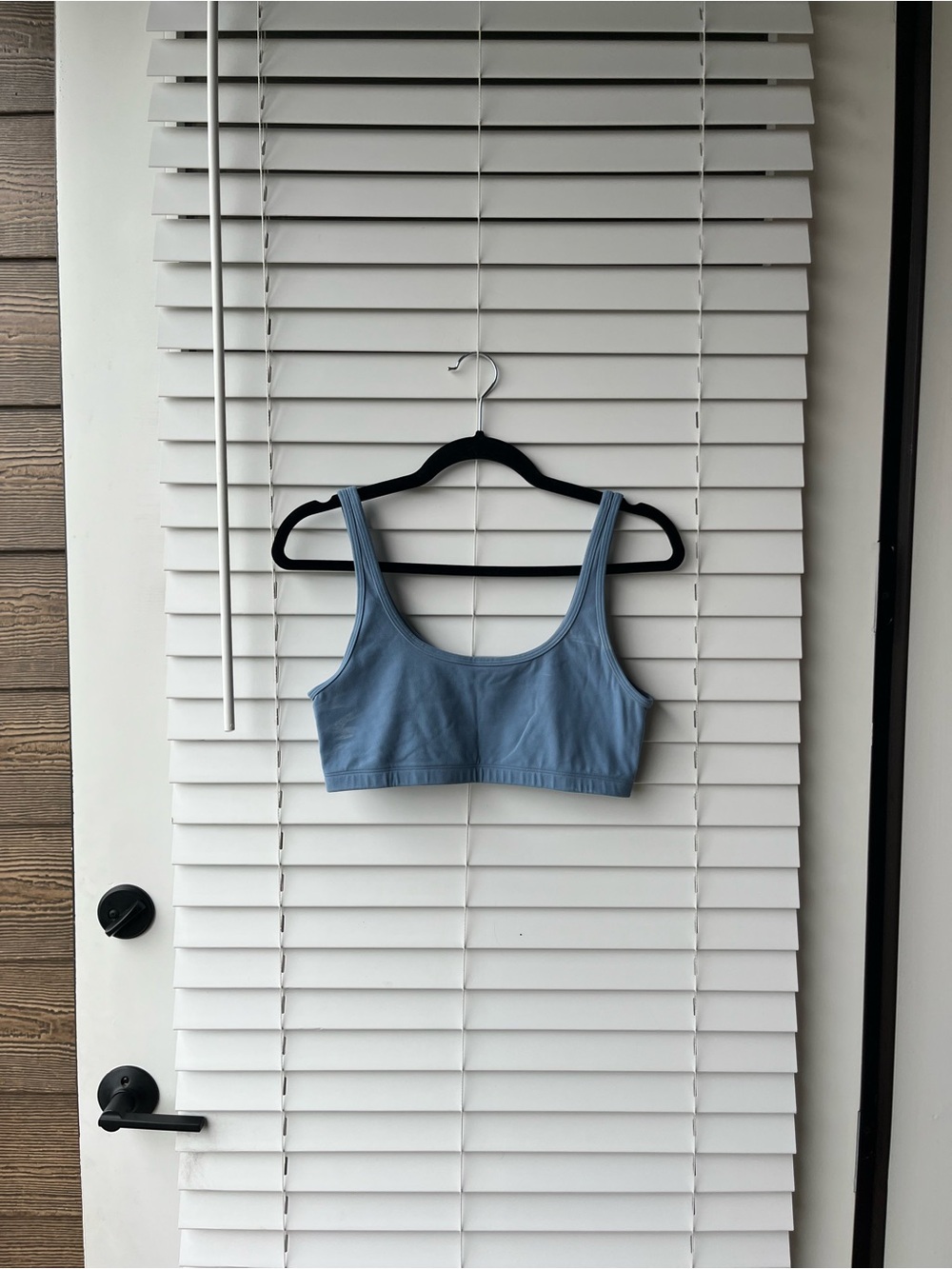 Aritzia Light Blue Scoop-Back Sports Bra - Tumbler Bra